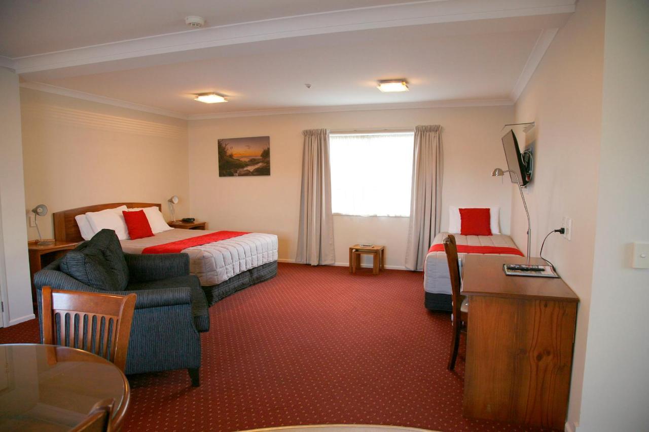 Touchwood Motor Lodge Pukekohe Eksteriør billede